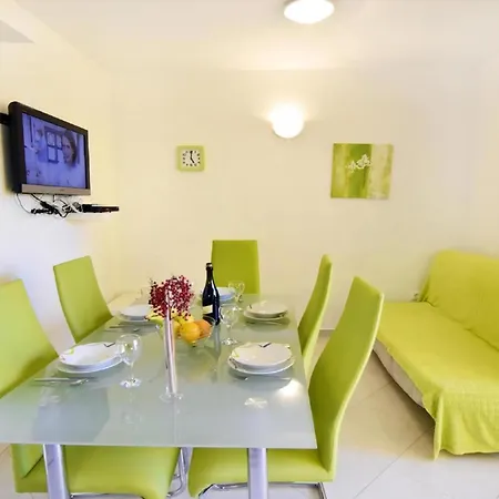 Apartment Alpa6 Mit Whirlpool Umag